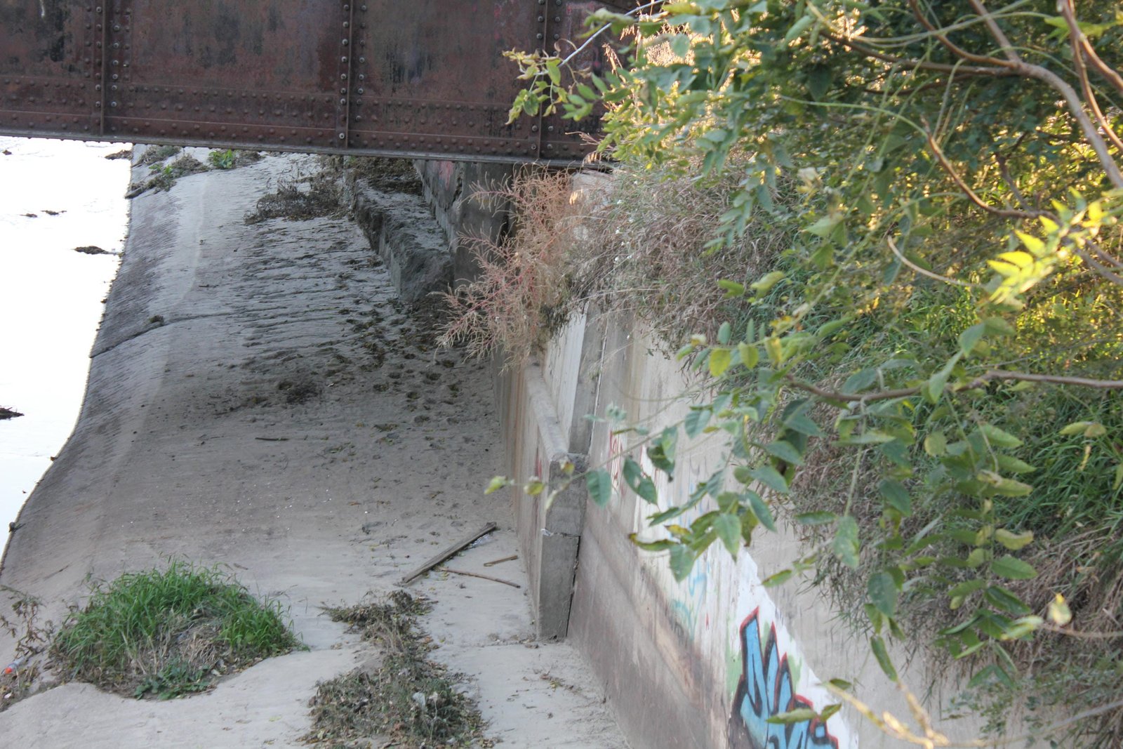 East abutment